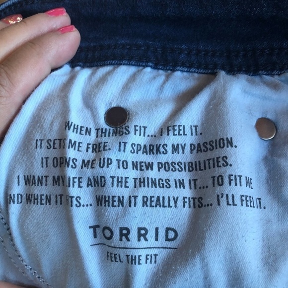 Torrid/ MIDFIT SKINNY SUPER SOFT MID-RISE JEAN / 14R - Picture 12 of 16